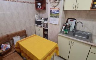Decomandat 3 Camere Apartament Etajul 2 Spatios Etajul 2 Giurgiului - Poză 4
