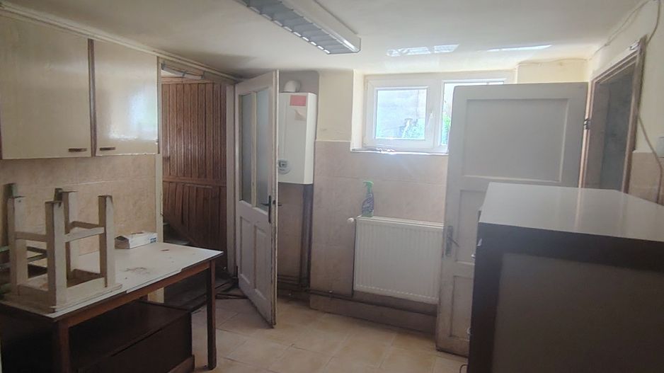 De vânzare casă cu 5 camere, Agnita, str. Horea - Poză 14