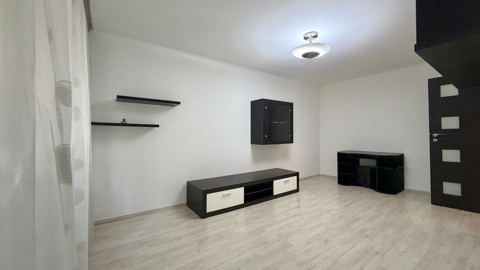 Apartament 2 camere de închiriat – Ghencea, capătul tramvaiului 41 - Poză 3