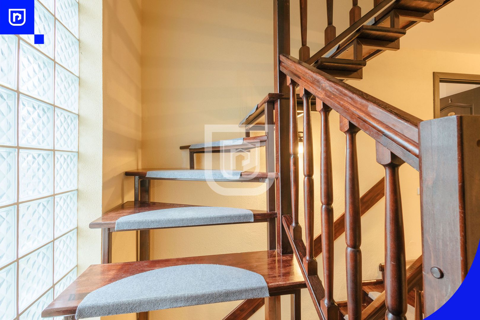 Pensiune cu 8 dormitoare în Mănăstirea Humorului | BUCOVINA - Poză 9