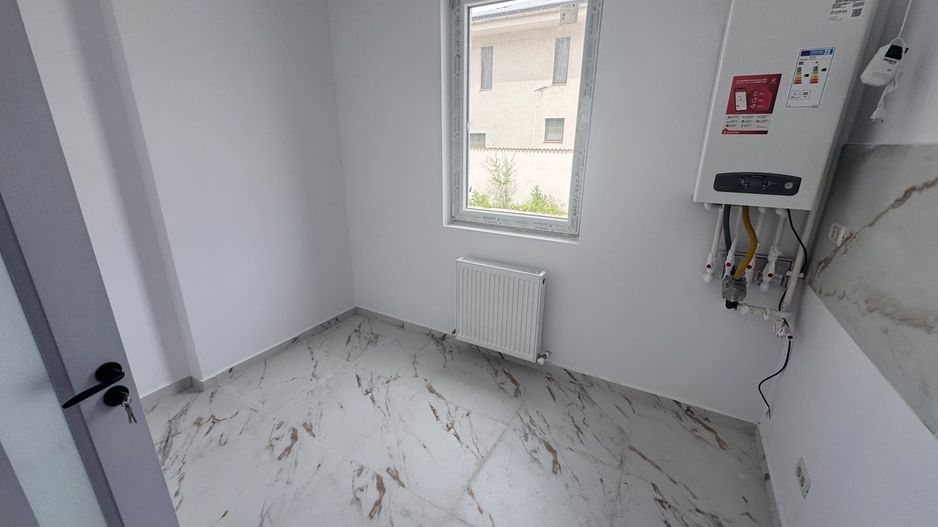 AP. 2 CAMERE- PARCARE INCLUSA, CENTRALA PROPRIE, BLOC NOU - Poză 5