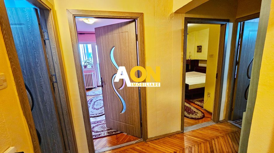 Apartament 3 camere, 2 bai, 2 balcoane, etaj 1, zona Liceului Sportiv - Poză 7