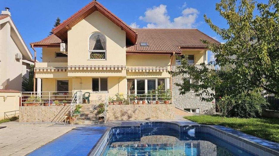 Vila individuala 10 camere I Piscina I Iancu Nicolae - Poză 1