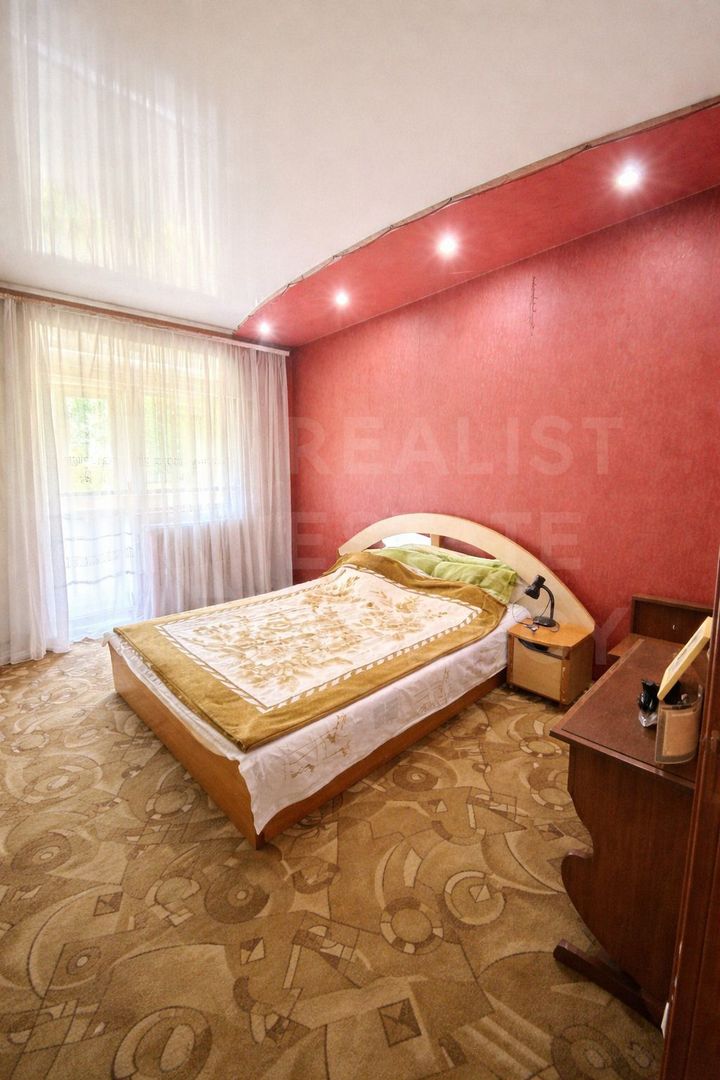 Vânzare, apartament, 4 camere, str.  Decebal, Bălți - Poză 3