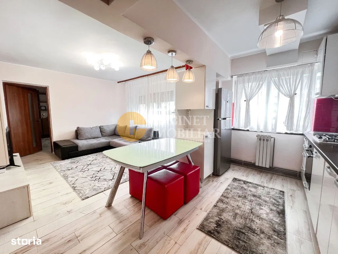 Chirie - 3 camere - Centru - Poză 5