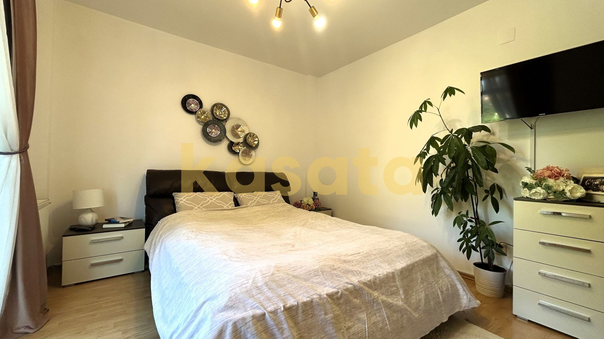 2 camere I Pipera I bloc boutique I 68 mp utili I orientare E si V - Poză 12