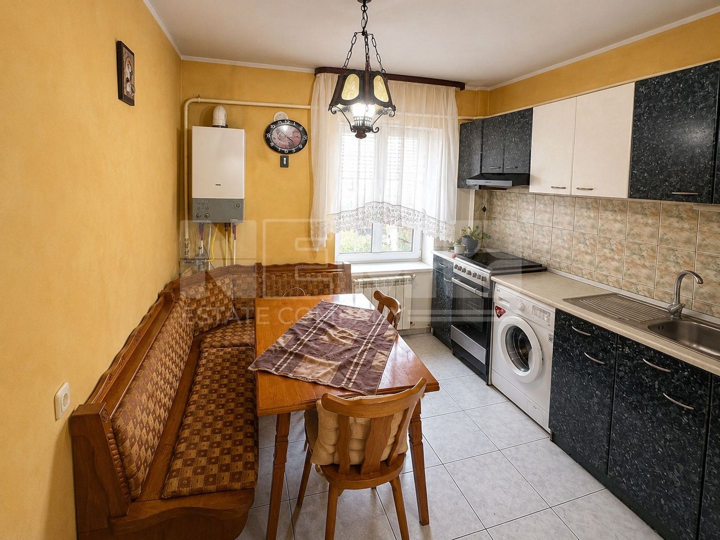 Apartament George Enescu | 3 camere | Etaj 6 | Mansarda | 95000 Euro - Poză 9