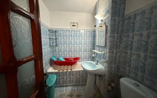 3 decomandate, etaj 2/4, centrala termica, Rovine - 157 000 Euro - Poză 10