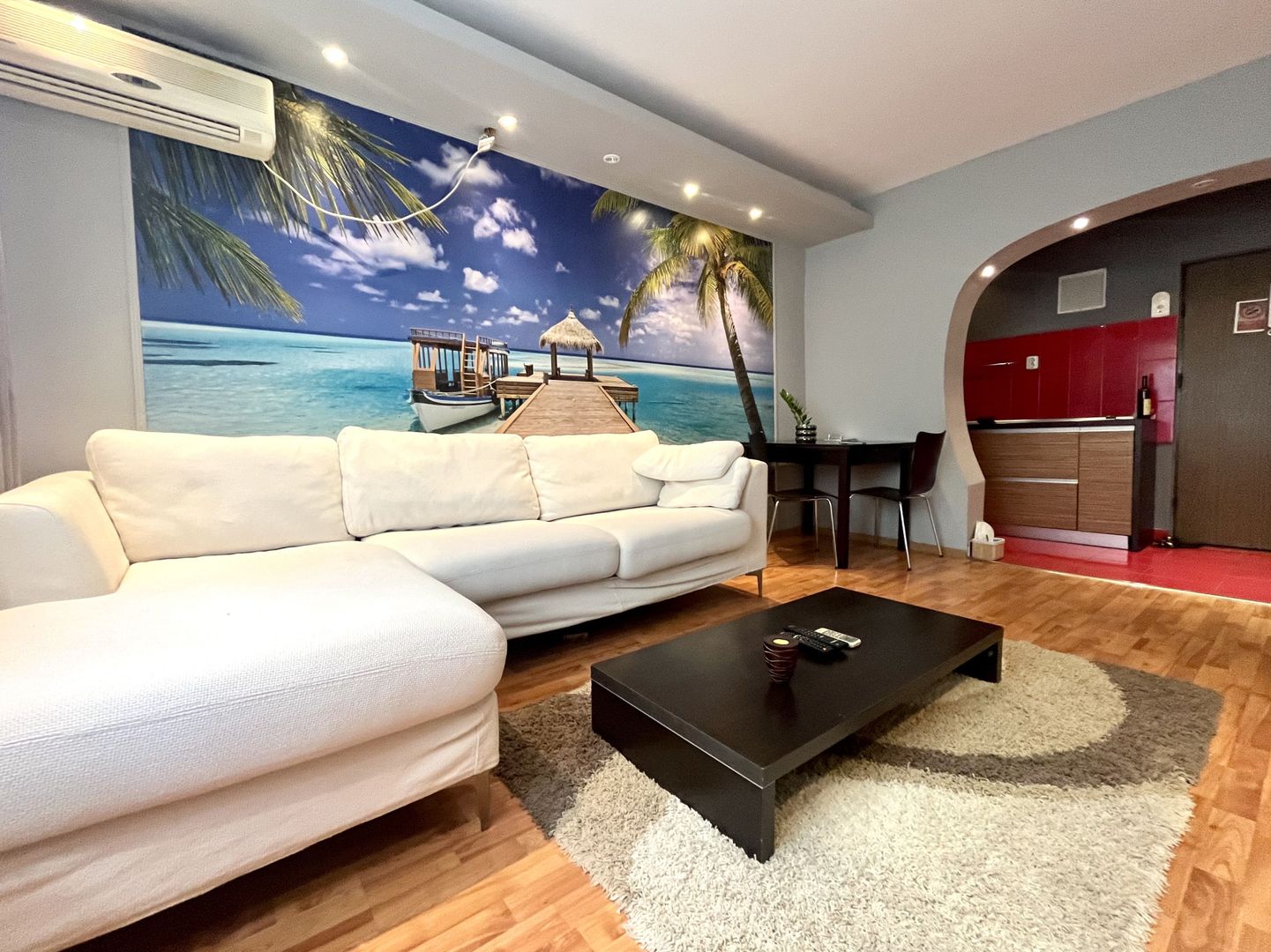 Apartament 2 camere, modern, zona Central- Medicina - Poză 2