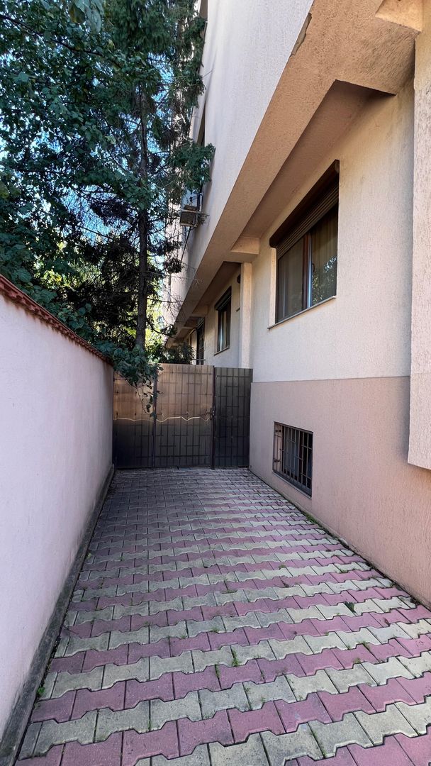 3 camere | curte proprie | 2 parcari subterane incluse - Poză 17