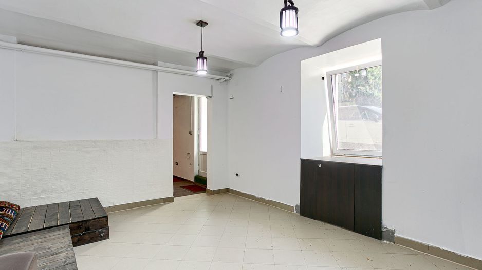INCHIRIAT! Spatiu comercial de închiriat - 210 mp - Ultracentral - Poză 6