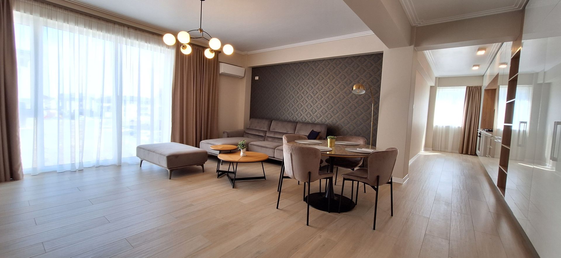 Apartament mobilat si utilat cu 2 locuri de parcare - Poză 2
