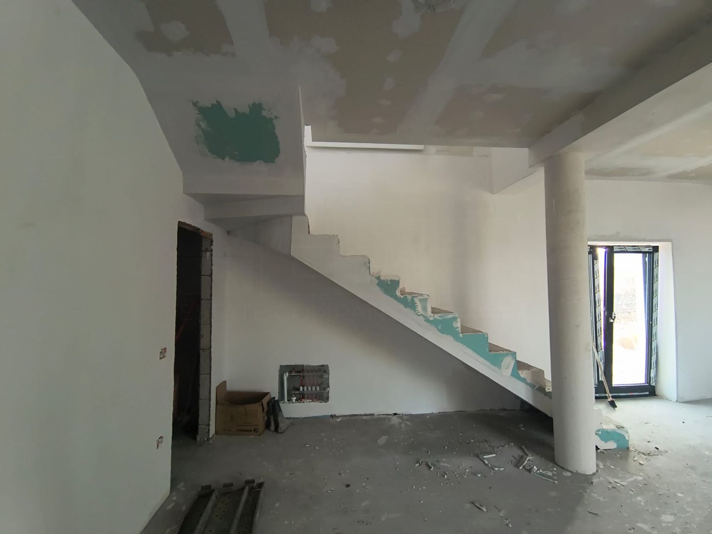 🏡 Vilă Nouă la Cheie | 120 MP Utili | Ipotești | 135.000 € - Poză 3