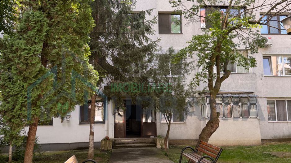 Apartament 2 camere de vânzare în zona Deal, Pașcani, jud. Iași - Poză 8