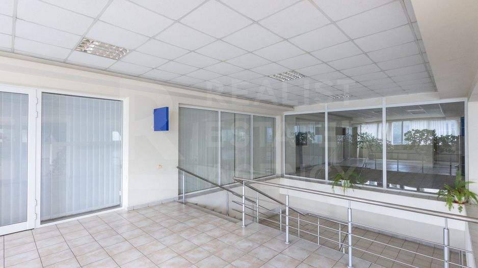 Chirie, oficiu, 645 mp, strada Calea Ieșilor, Buiucani - Poză 7