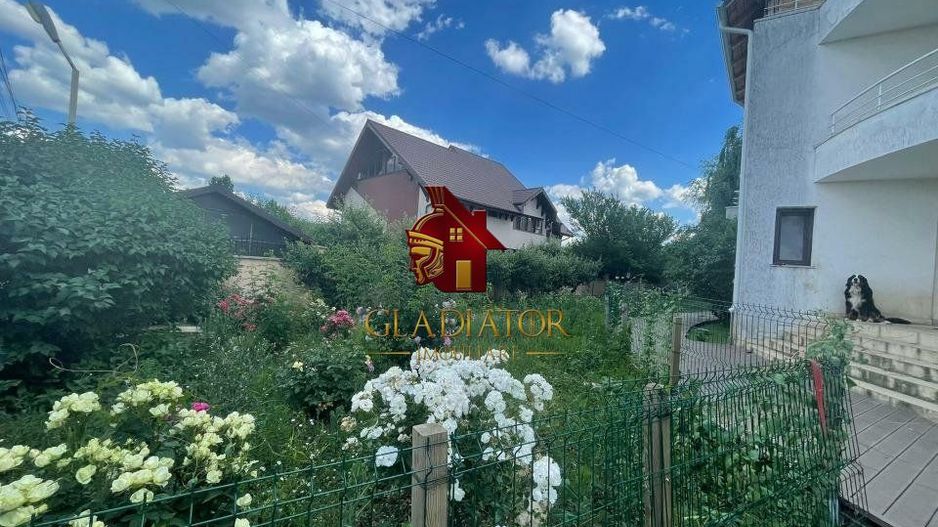 Vila cu terase, garaj si o gradina de vis pentru o familie fericita - Poză 2