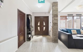Casă modernă cu 2 corpuri, 5 camere în Pecica - Poză 10