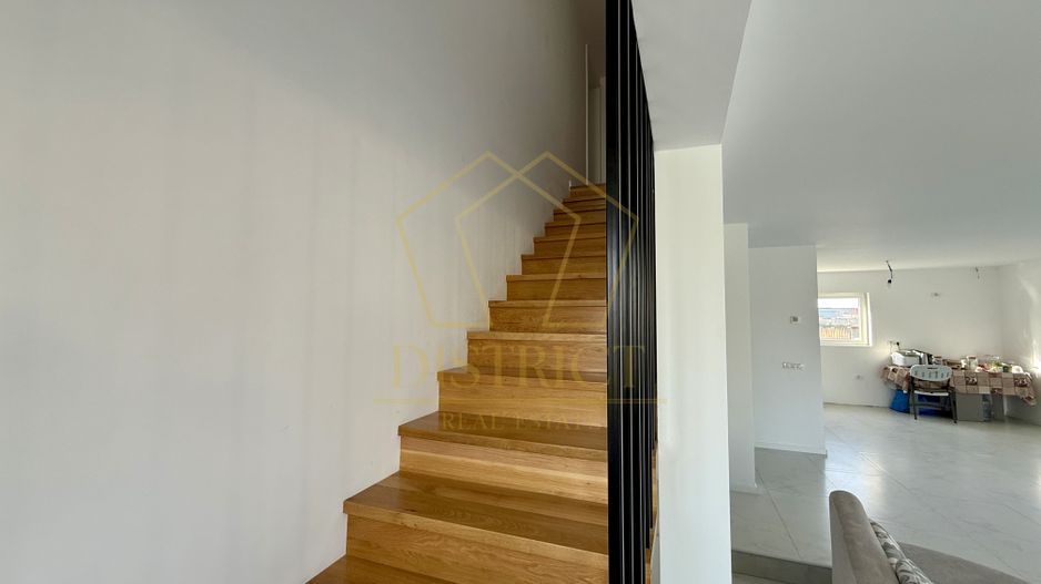 Vila cu 6 camere eficienta energetic 265 mp utili | Sacalaz | E-V - Poză 6