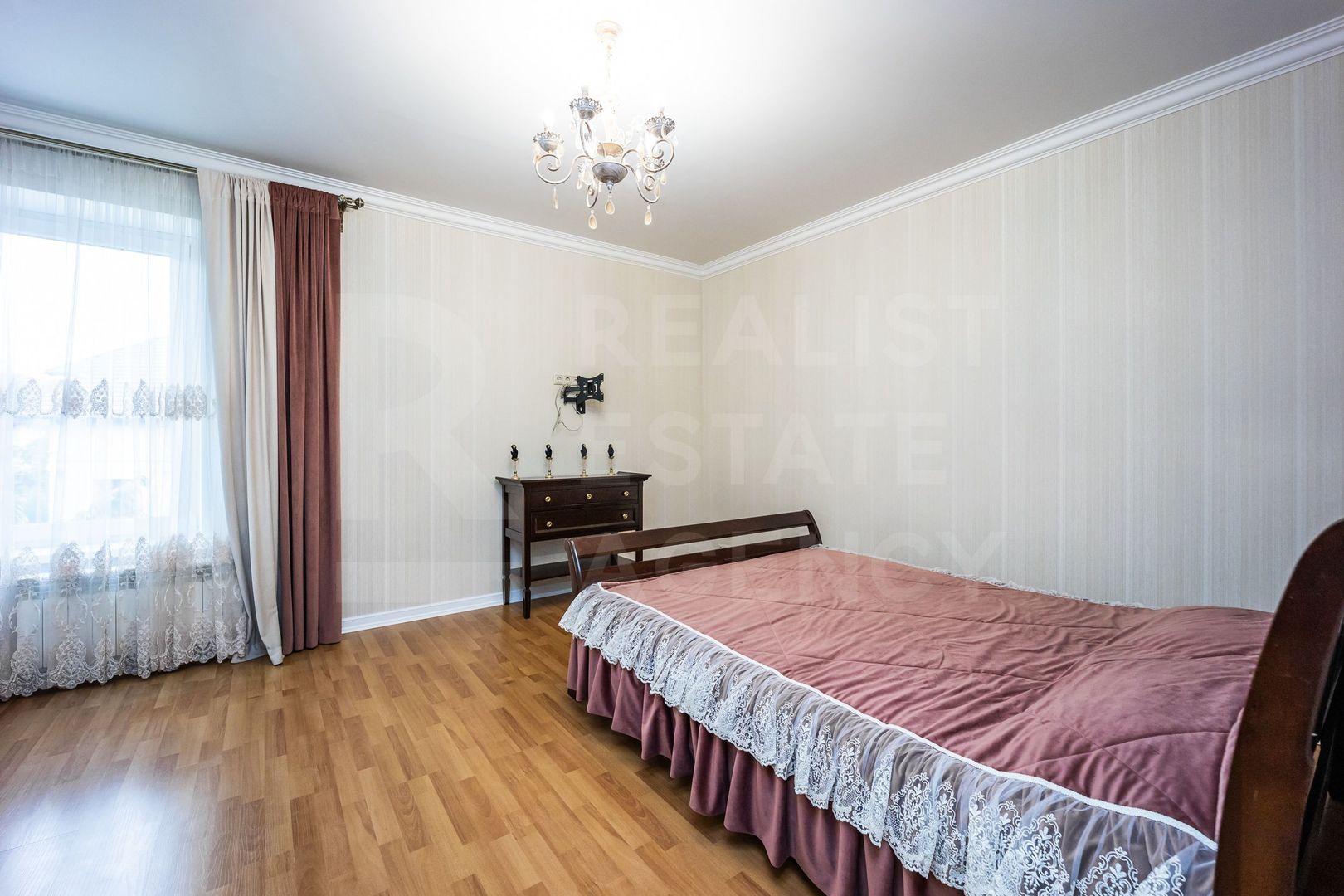 Vânzare casă 190 mp, str. Luceafărul, Grătiești - Poză 9