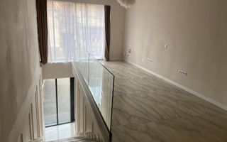 Spatiu comercial de inchiriat | Zona Ultracentrala- acces direct - Poză 2