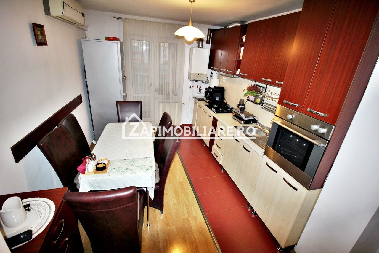 Apartament 3 camere,2 bai,pivnită,70mp,cartier Tudor,mobilat - Poză 13