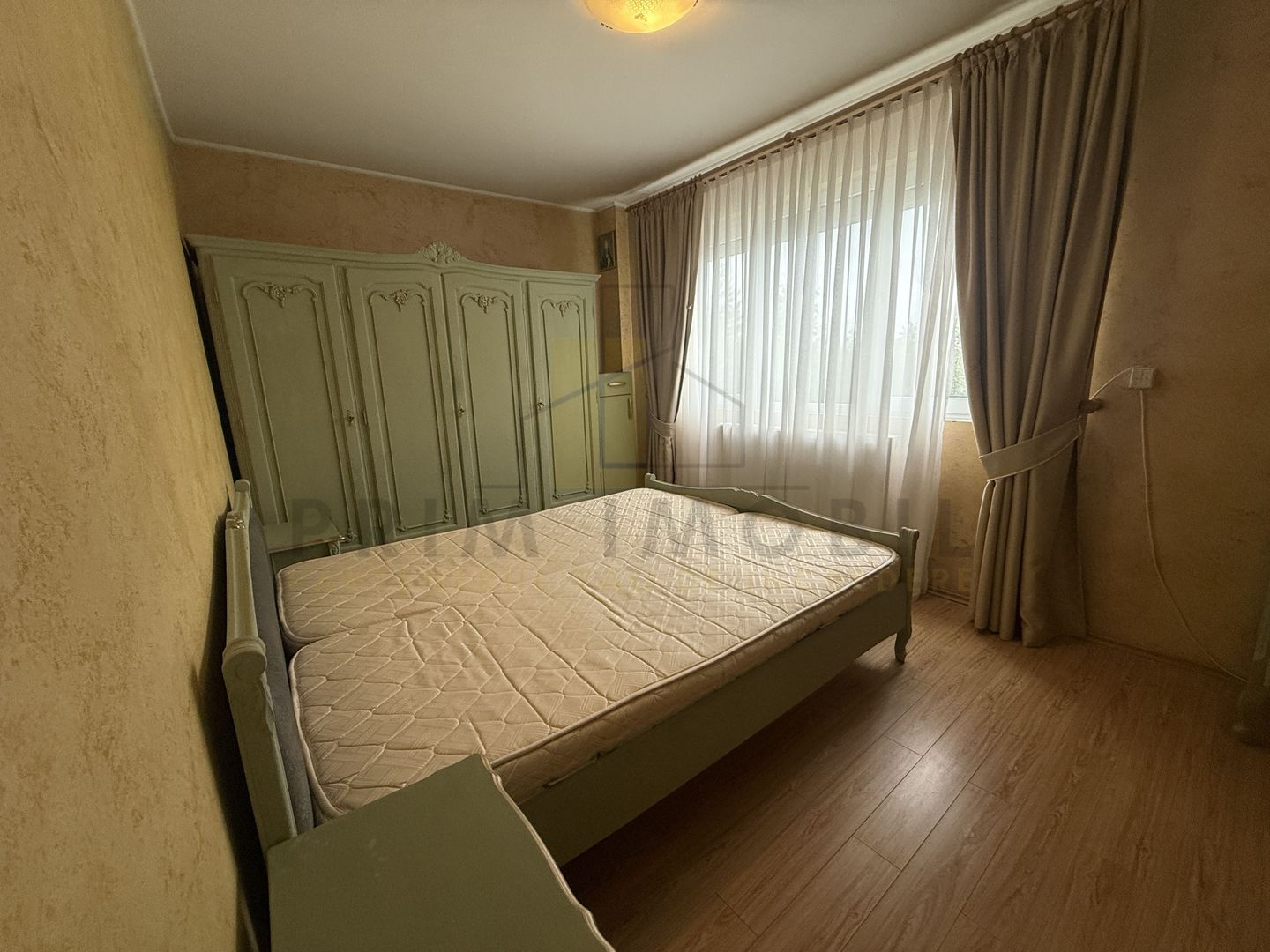 Apartament 3 camere, Tatarasi, Flux - etaj intermediar - Poză 4