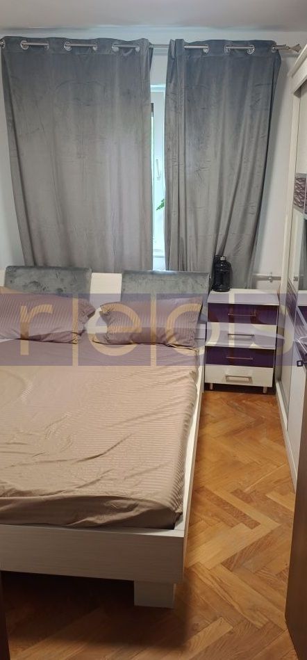 DE VANZARE AP 3 CAMERE GORJULUI | 70MP | SEMIDECOMANDAT | METROU - Poză 4