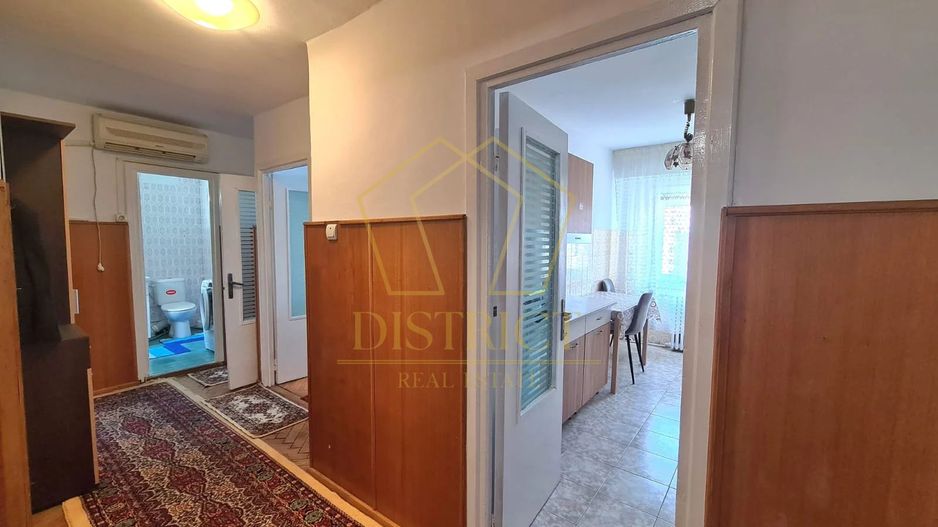 Apartament cu 3 camere decomandate in zona buna | Complex Studentesc - Poză 7