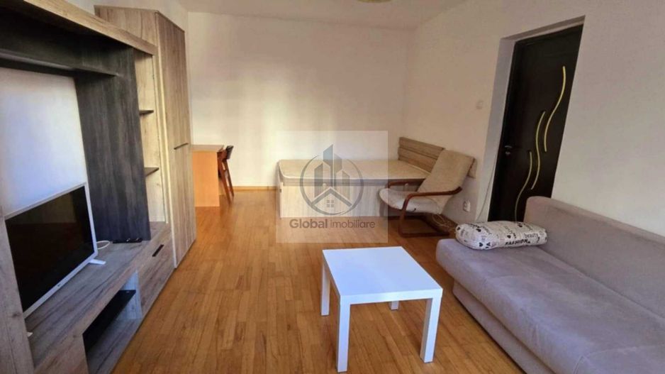 Inchiriez Apartament cu 2 camere-Fainari - Poză 4