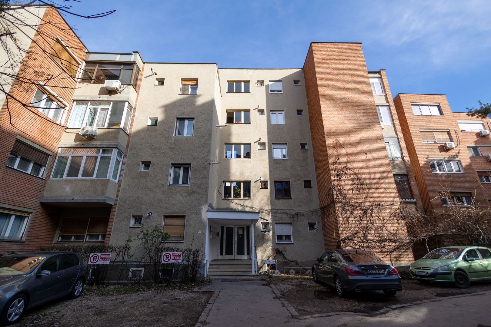 PRET NOU! Apartament decomandat 3 camere - str. Horia - COMISION 0% - Poză 1