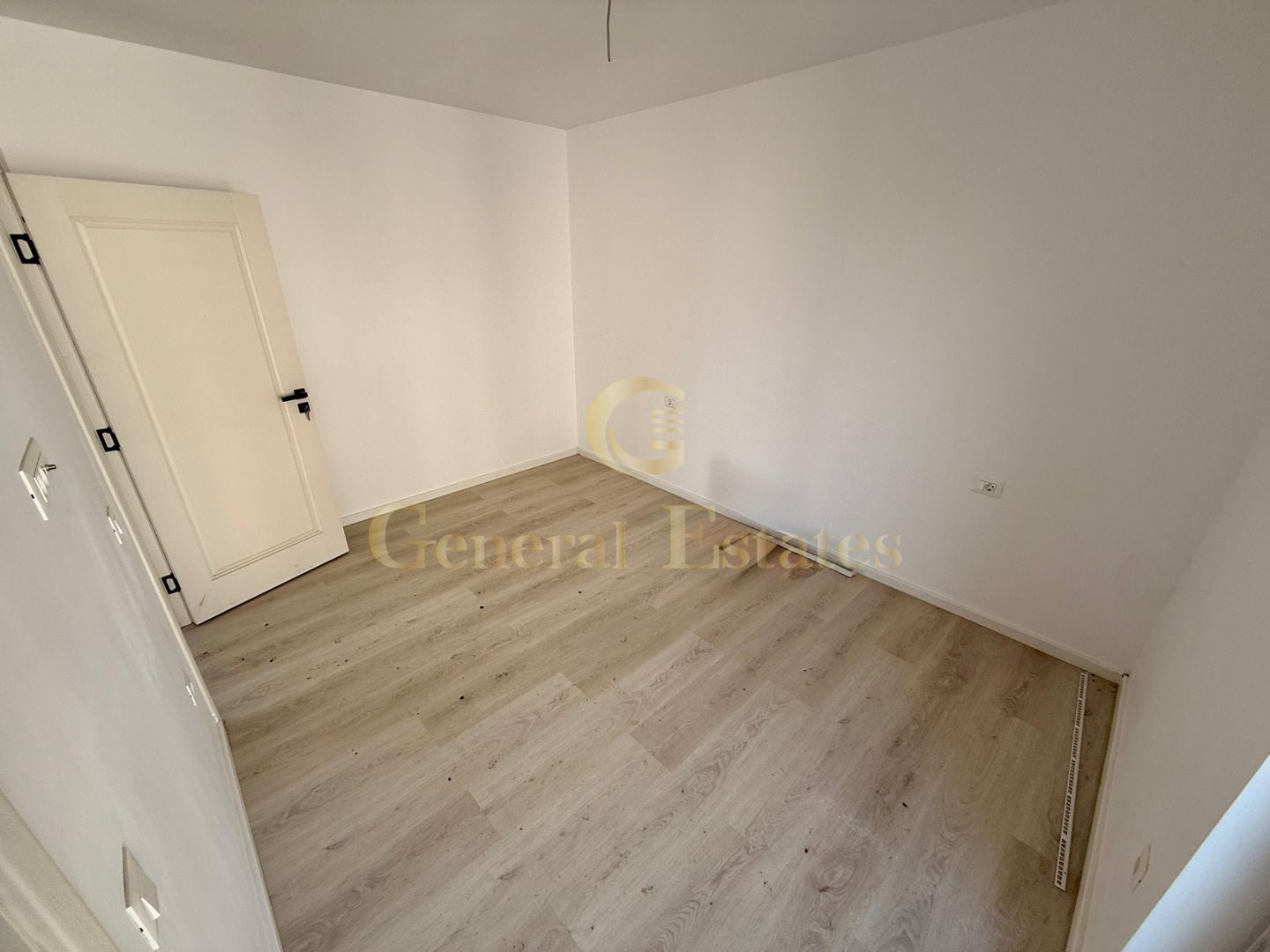 Casa moderna 4 camere teren 300 mp constructie noua - Poză 3