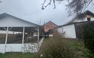 SPATIU COMERCIAL CAMPULUNG ZONA CENTRALA - Poză 10