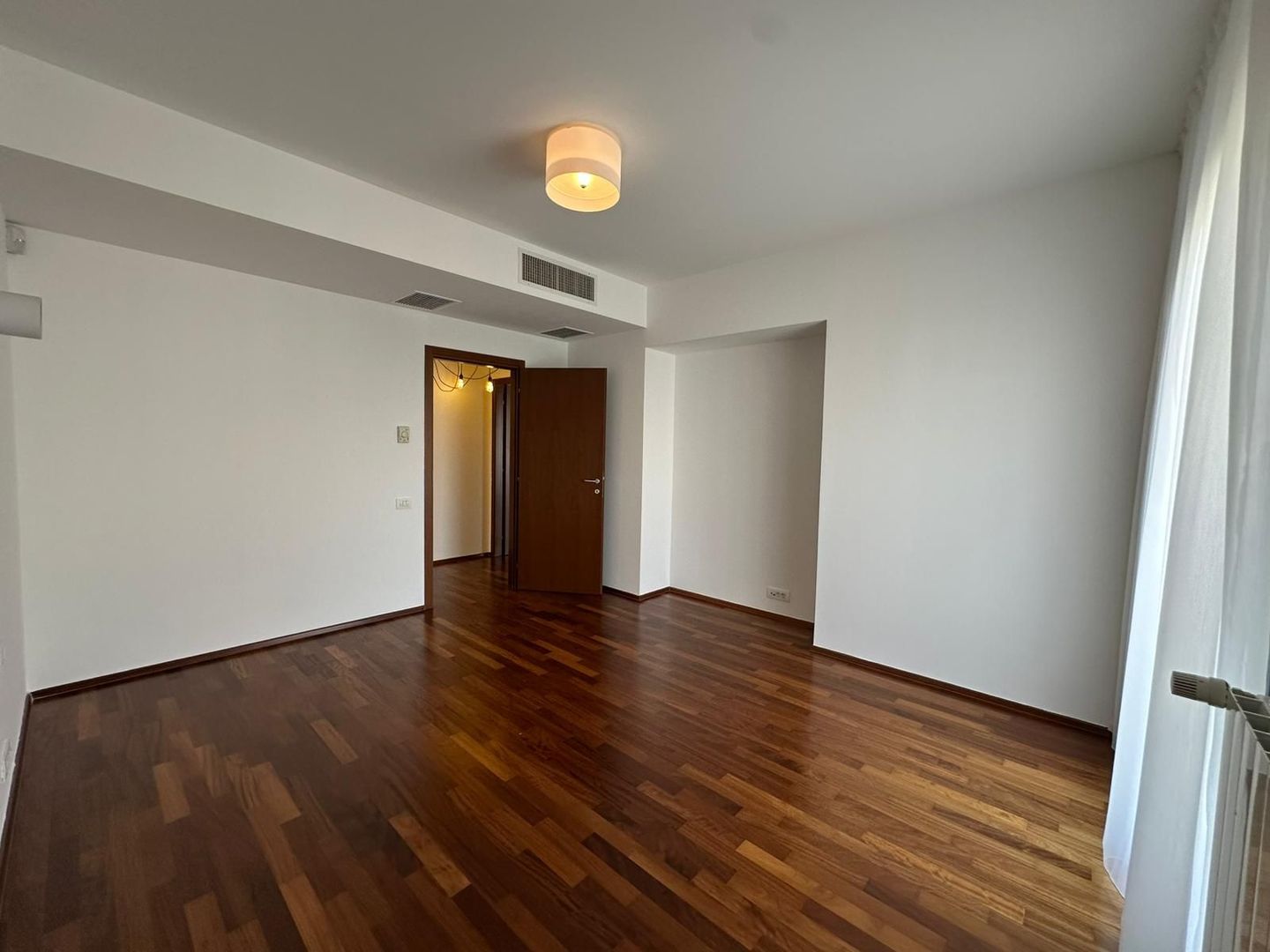 AP. 4 CAMERE- BANEASA, 169 MP - 31 MP TERASA, 2 PARCARI SUBTERANE - Poză 16