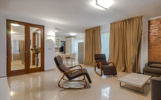 Ap spatios 4 camere, garaj, Andrei Muresanu, zona strazii Trifoiului - Poză 29