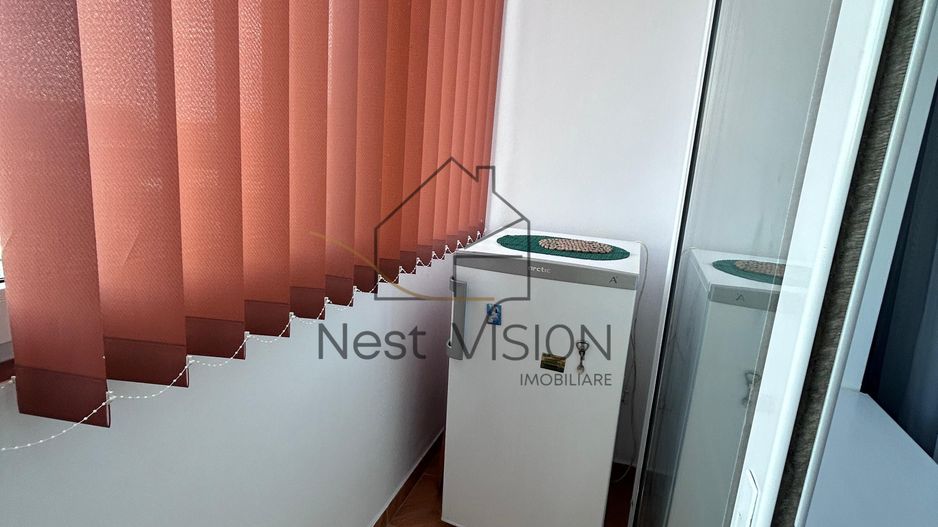 Spatios si gata de mutat | 2 camere | balcon + pivnita | Strand - Poză 11