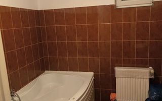 BRASADAS vinde ap 2 cam etaj 2/3 zona CENTRALA. - Poză 6