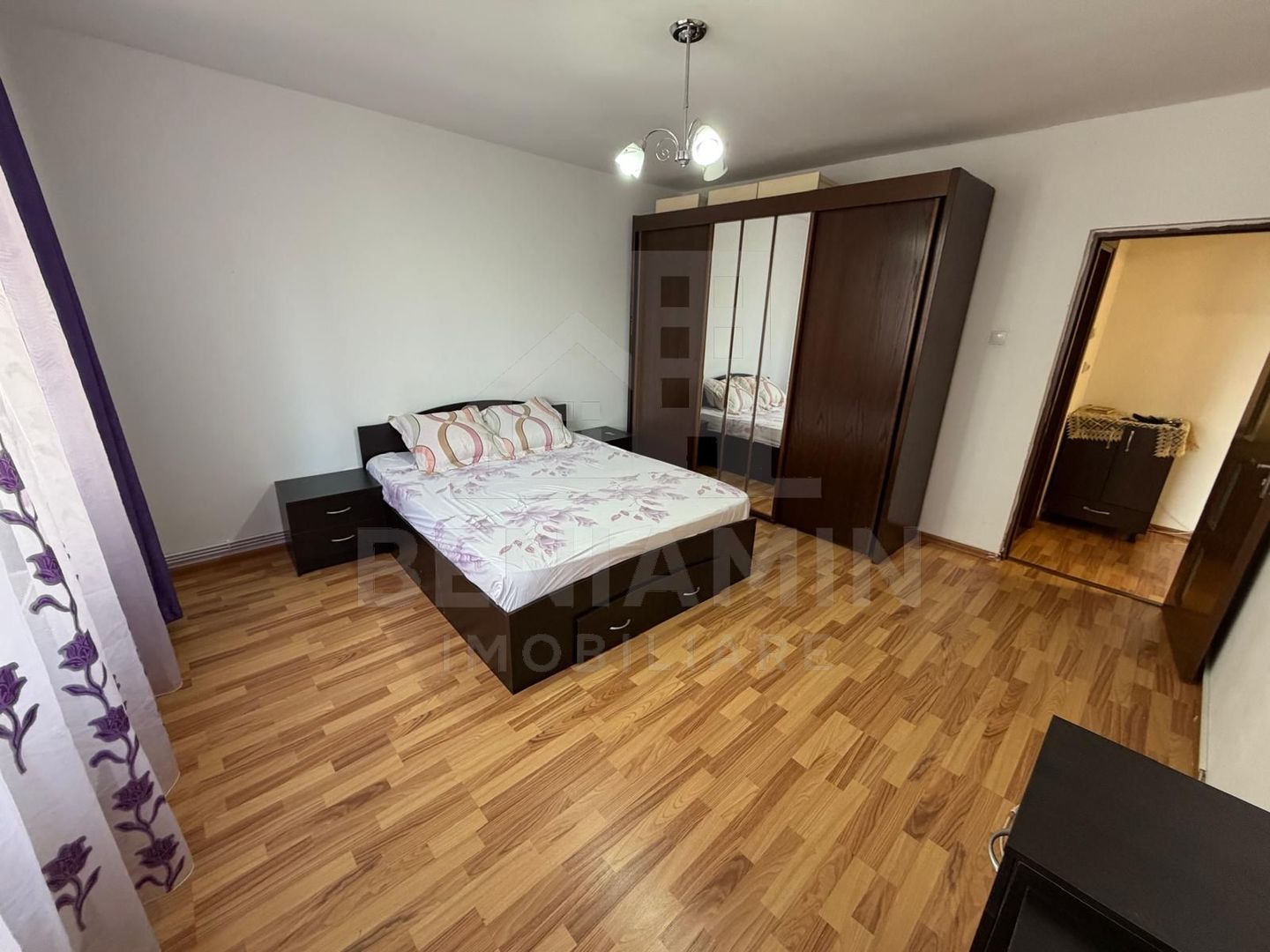 Garsoniera-Decomandata-40mp-Etaj 2-CT-Bloc Nou-Calea Severinului - Poză 2
