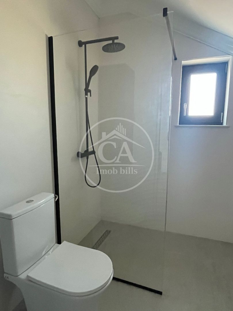 Casa de vanzare D+P+M cu 6 camere in Cartier Viena - Poză 14
