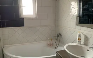 Duplex premium în vatra veche a localității Moșnița Veche - Poză 19