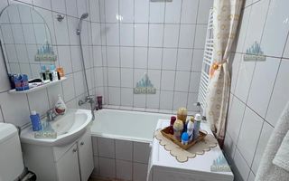 Apartament 2 camere de vânzare – Strada Episcopiei - Poză 3