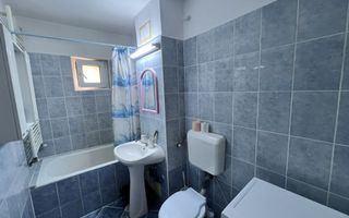 2 camere, centrala proprie, zona liniștită -Hotel Strelitia - Poză 7