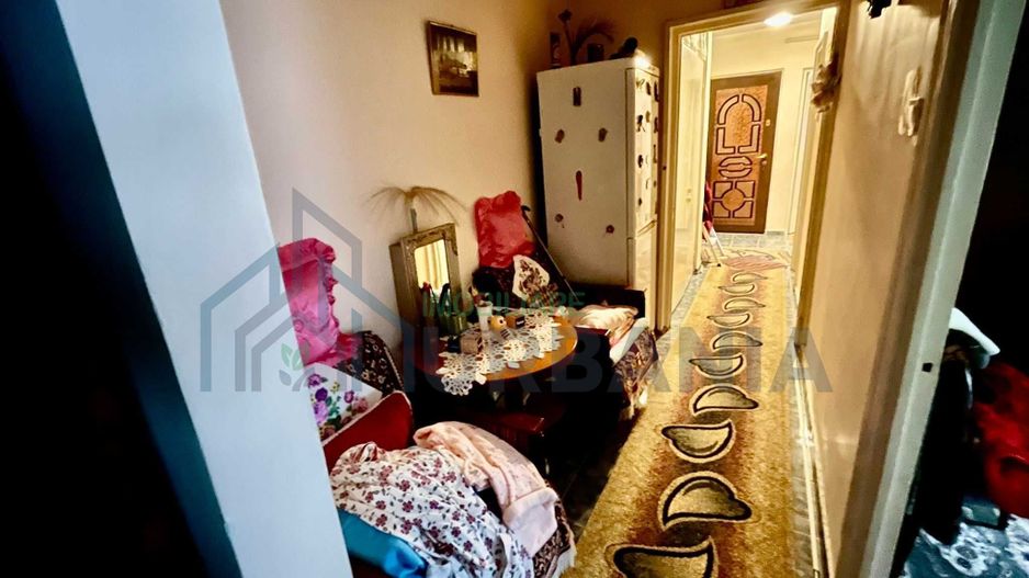 Apartament 3camere de vanzare - Poză 2