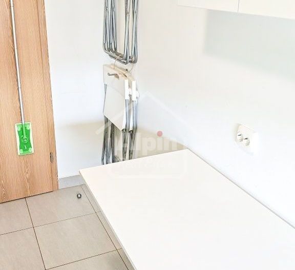 2 Camere Mobilat Utilat I Tractorul - Poză 13