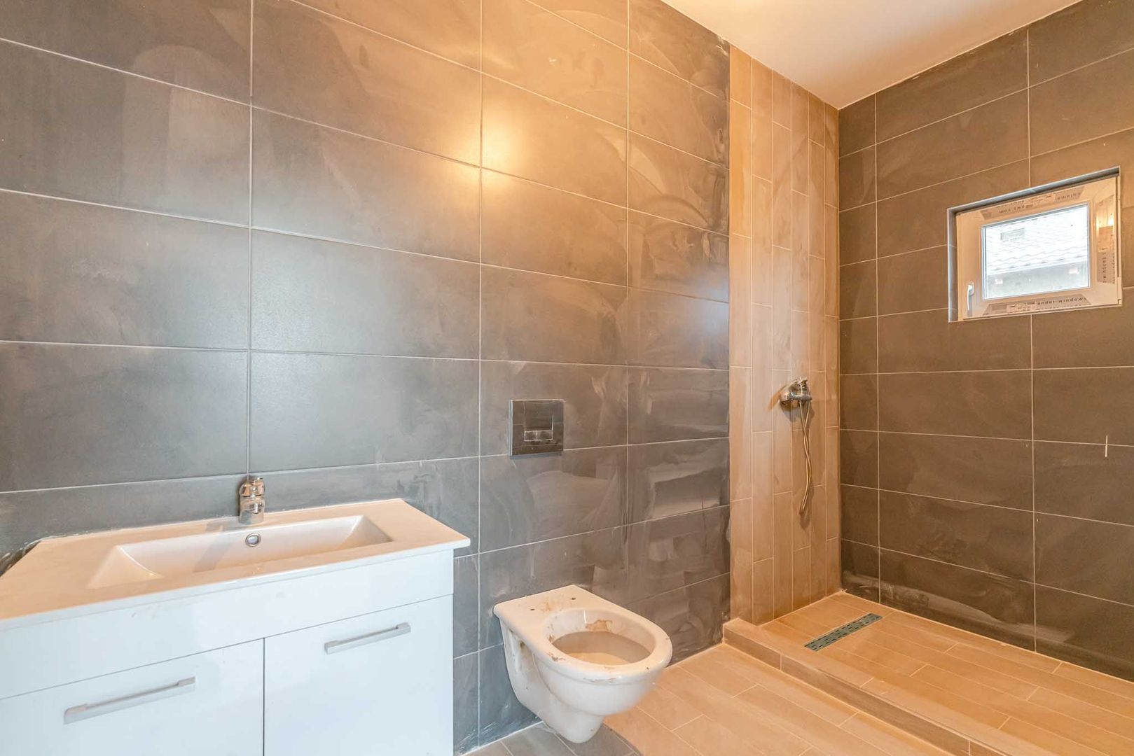 Case individuale pe structura de lemn in Halchiu - Poză 7