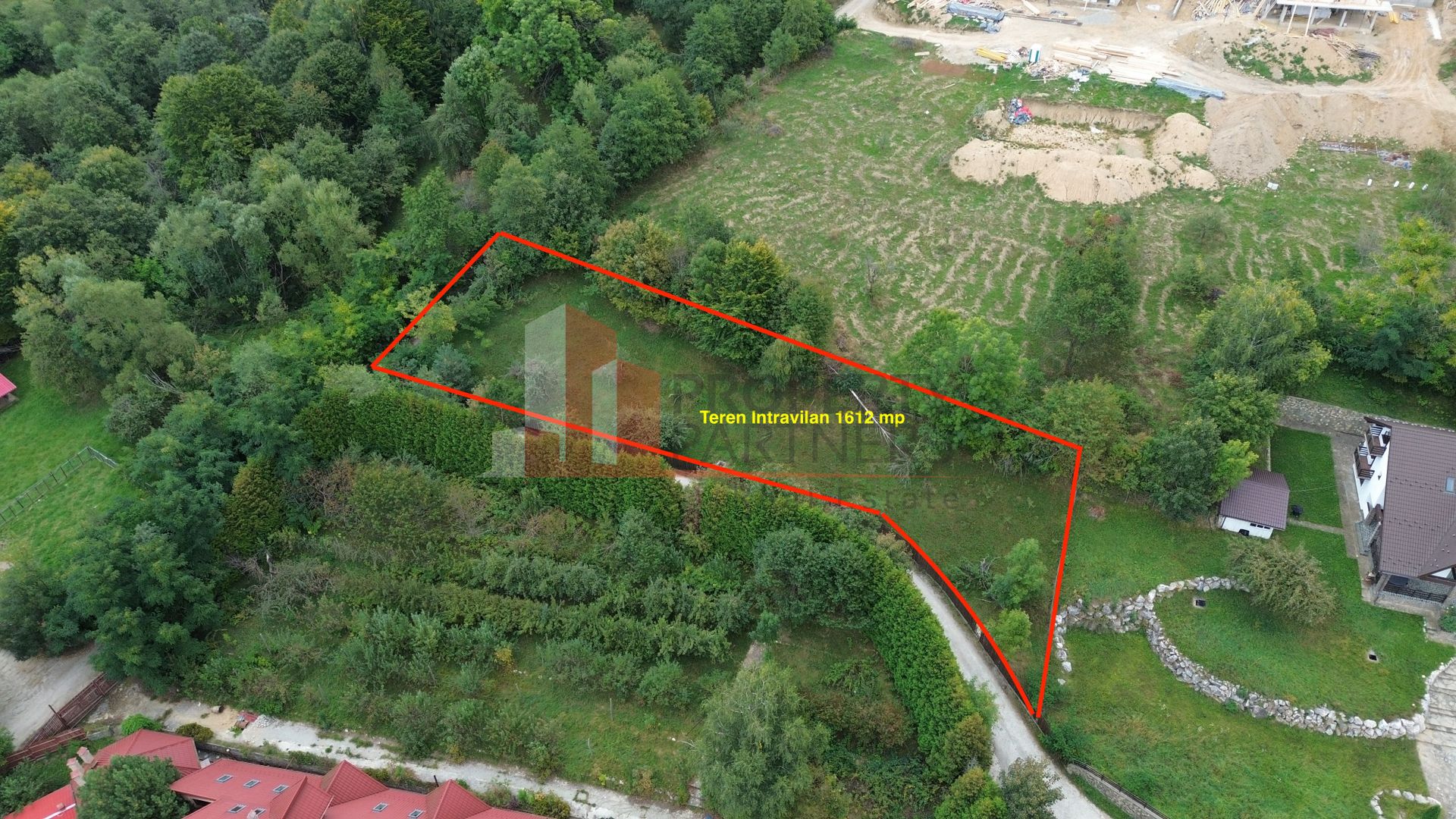 Teren intravilan 1.612 mp | 2 fronturi | Vedere Bucegi | Bran Poarta - Poză 1