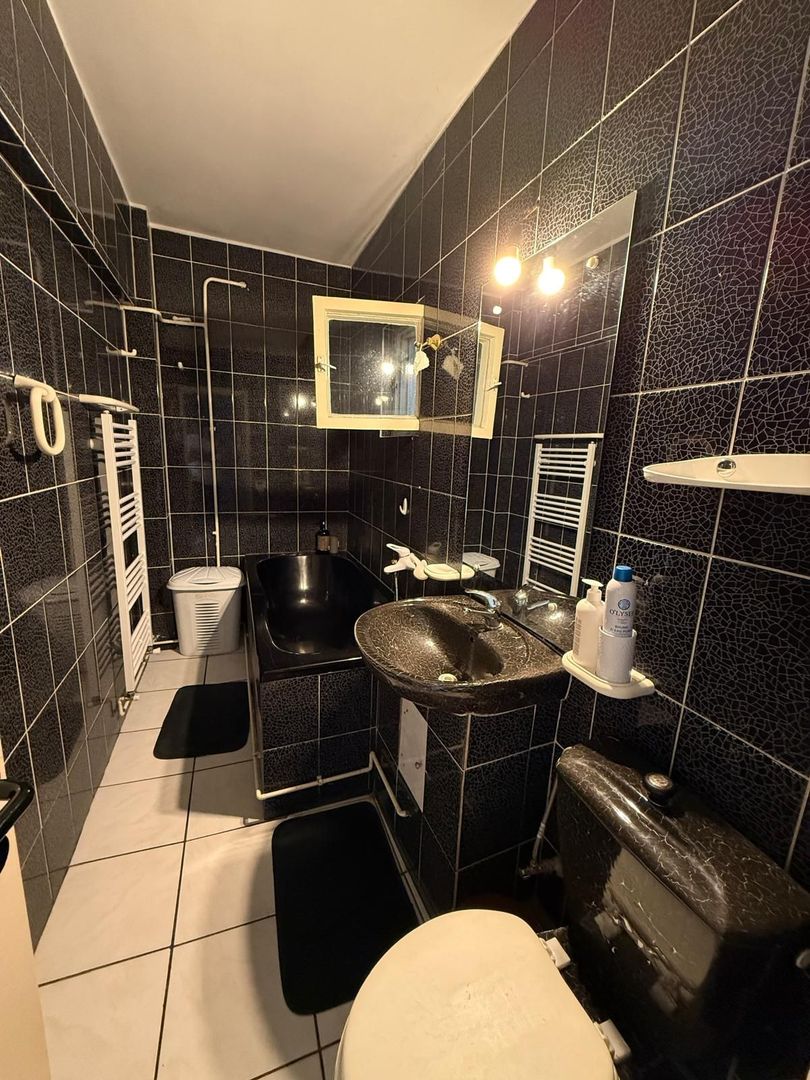 De inchiriat! Apartament spatios pe Nicolae Titulescu - Poză 4