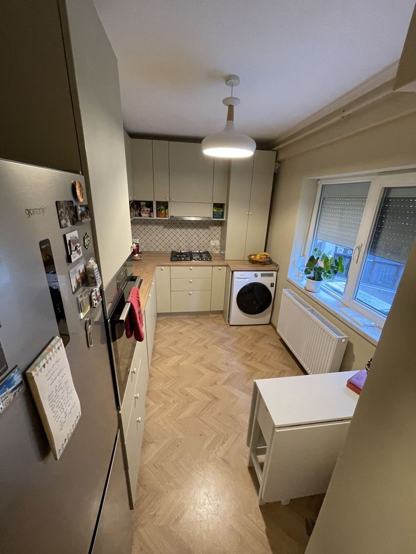 Piața Sf. Gheorghe | Decomandat | Renovat | Centrală proprie | Boxă 16 mp - Poză 12