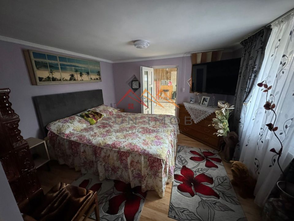 Casa solida 5 camere, teren 736mp, toate utilitatile, CT - Poză 10