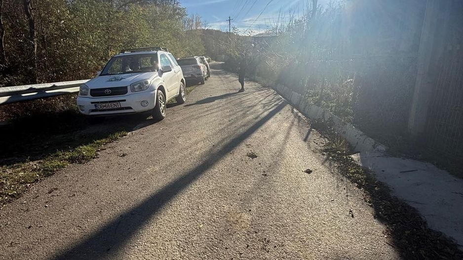 Teren langa pădure 6400mp+casa demolabila-deschidere 35 ml - Poză 19