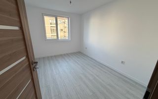 Etaj 2. Disponibil imediat. Decomandat. TVA 21% inclus in pret - Poză 10